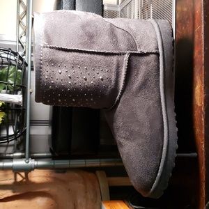 Very G booties 7 charcoal grey